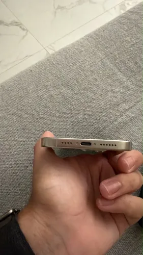 Vendo iPhone 16 pro max 