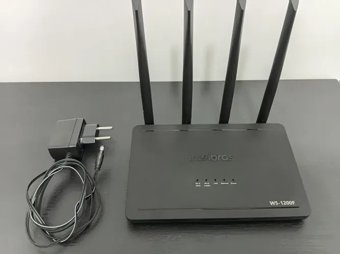 Roteador Intelbras Wi-force W5-1200f Preto 100v/240v