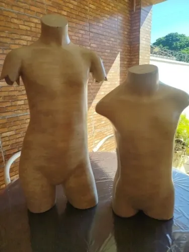 Manequim infantil 