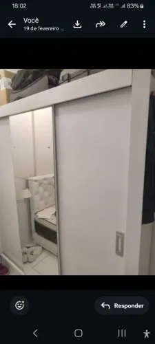 VENDO GUARDA-ROUPA 3 PORTAS
