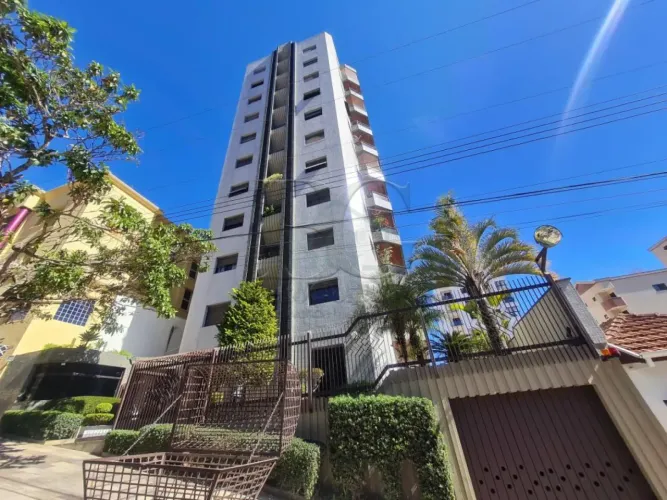 Apartamento à venda no centro de Poços de Caldas
