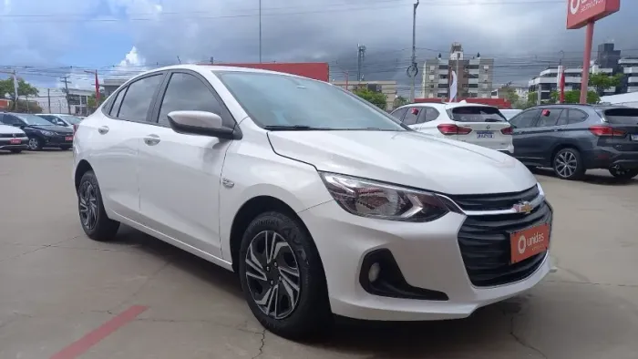 Chevrolet Onix Plus LT 1.0 12V Flex Mec. 4P 2024