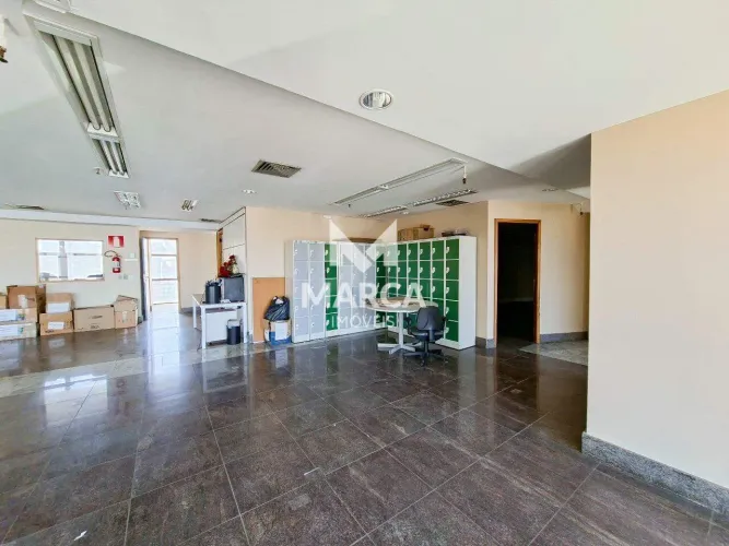 Sala Comercial e 4 banheiros para Alugar, 375 m², Na Savassi, Belo horizonte.
