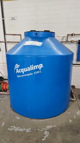 Caixa de Água Aqualimp 2500L