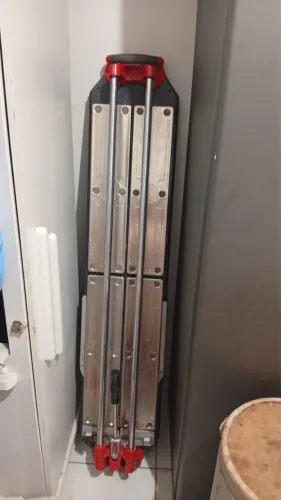 VENDE-SE CORTADOR PISO E PORCELANATO MANUAL PROFISSIONAL MARCA CORTAG 125