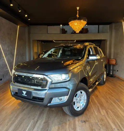 Ford Ranger XLT 2.5 16V 4X2 CD Flex 2017