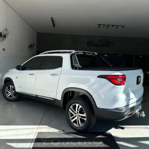 Fiat Toro Volcano 2.0 16V 4X4 TB Diesel Aut. 2017