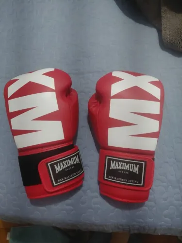 Luva de boxe vermelha 14oz Maximum nunca usadas