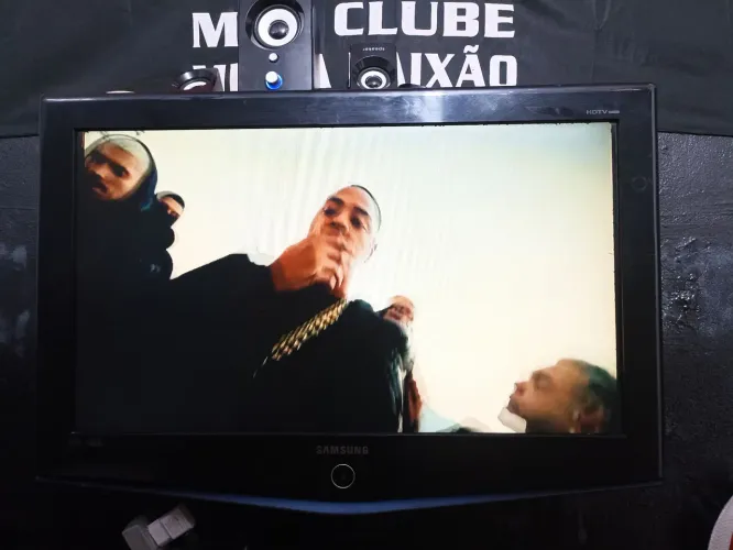 Vende-se tv Samsung 32p 