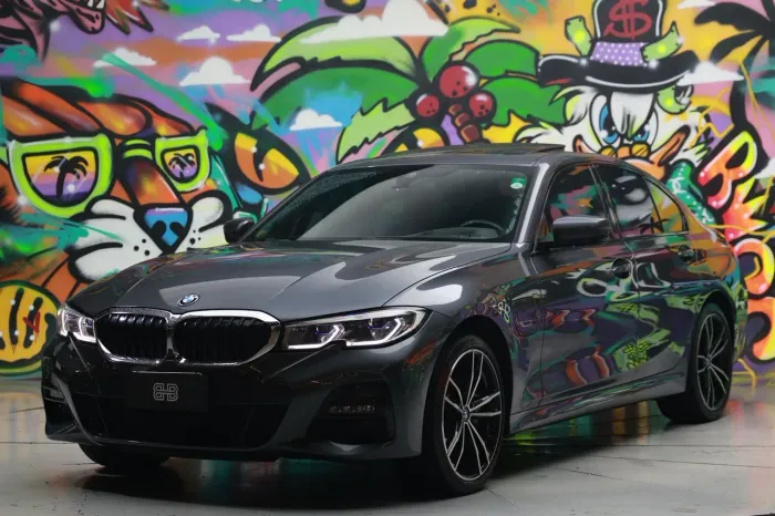 BMW 330E M Sport 2.0 Turbo Híbrido AU 2022