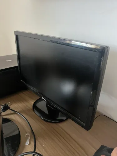 Monitor DELL 18 polegadas