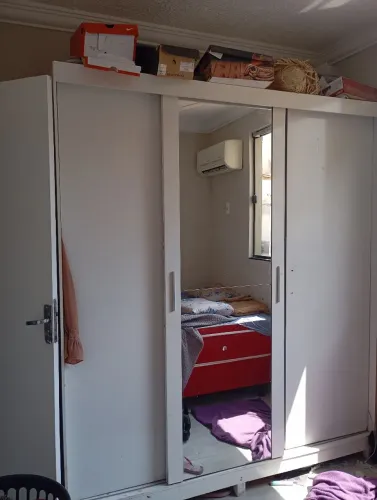 Guarda roupa casal