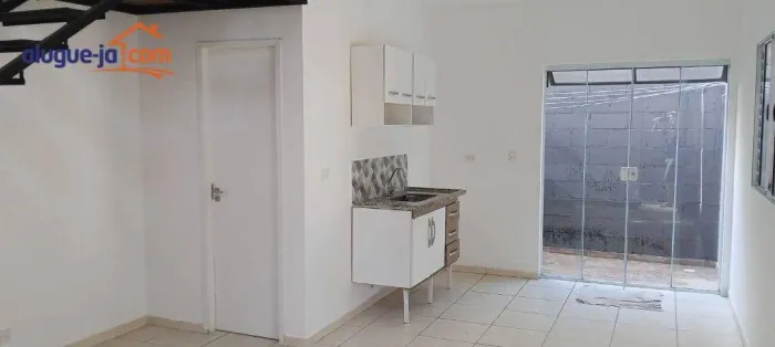 Alugo KITNET 50 metros quadrados no VILA BRANCA Jacarei.