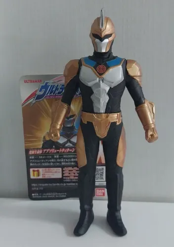 Ultraman Absolute Titan Bandai Hero Series