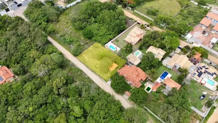 Terreno à venda na Marina, apenas 300 metros da praia - Armação dos Búzios - RJ
