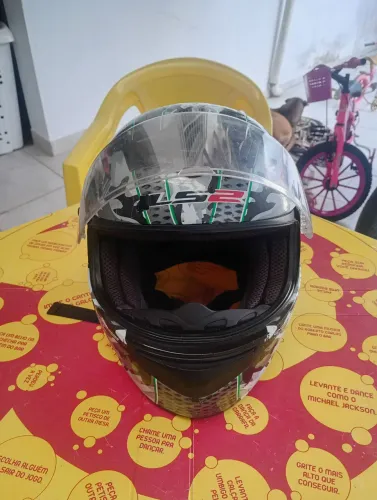 capacete ls2