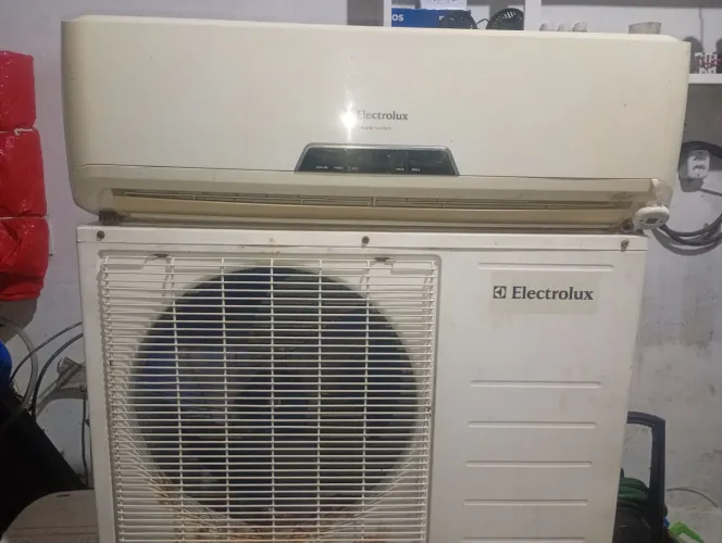 Vendo arcondicionado Eletrolux 9mil btus 