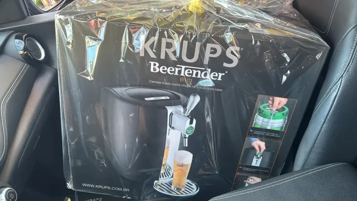 Chopeira Heineken KRUPS Beertender Máquina Chopp 5l Cor Preto
