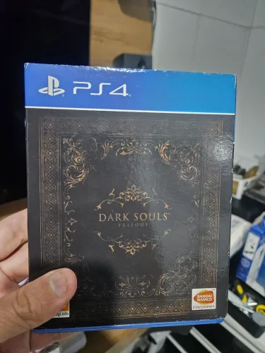 Dark Souls Trilogy PS4