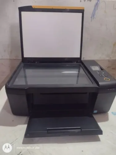 Impressora seminova só vai a tinta troco por um Xbox 360