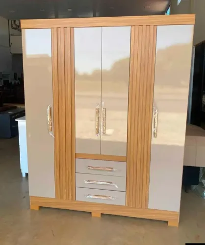 GUARDA ROUPA NOVO