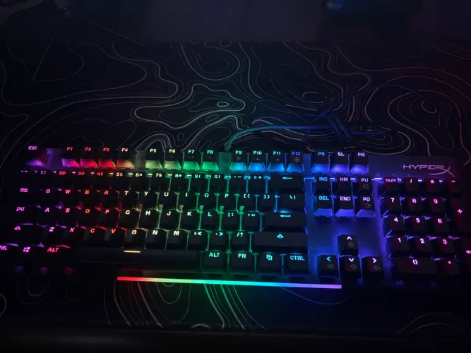 Teclado Mecânico Gamer HyperX Alloy MK100, ARGB, Switch Red, US, Preto