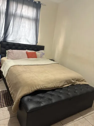 Cama Queen + Baú e Cabeceira Queen