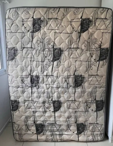 COLCHÃO + BASE ORTOBOM CASAL ? R$ 200