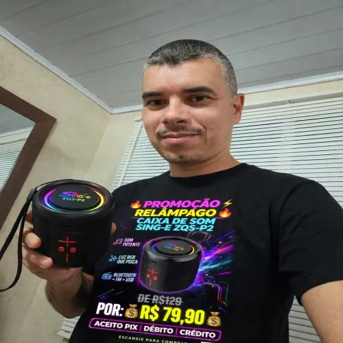 Caixinha bluetooth com luzes RGB