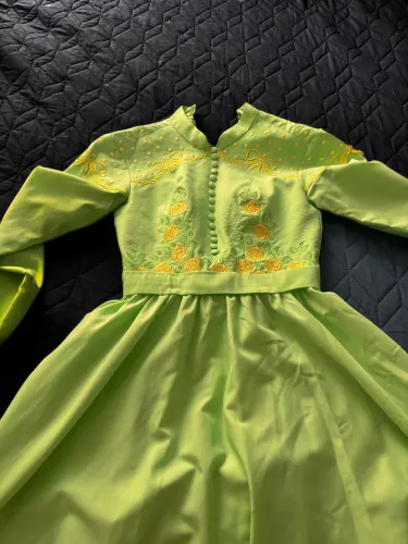 Vestido de prenda infantil