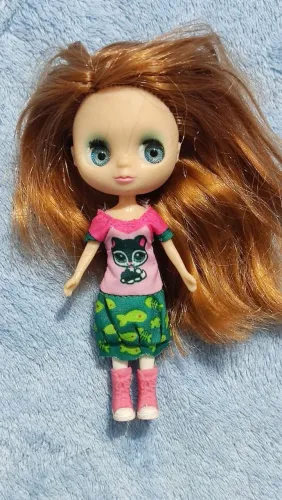 Boneca Littlest Pet Shop (LPS) Blythe da Hasbro