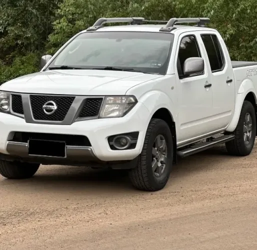 Nissan Frontier SV Attack CD 4X2 2.5 TB Diesel 2014