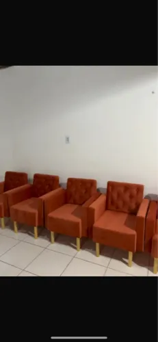 Vende-se 5 poltronas novas