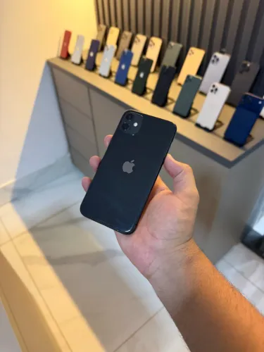 iPhone 11 64 gigas original