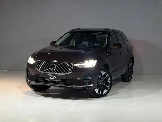 Volvo XC 60 T-5 Momentum 2.0 245cv FWD 5P 2026