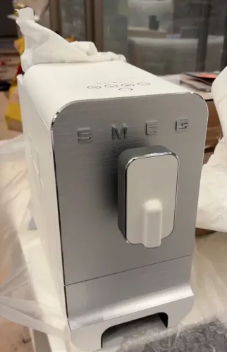 Cafeteira automática Smeg
