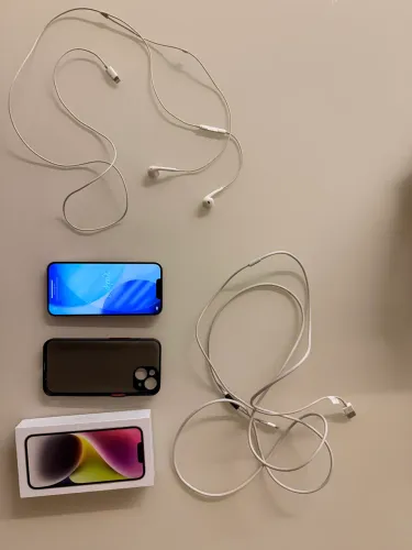 iPhone 14 Branco 256GB
