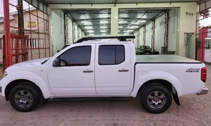 Nissan Frontier XE CD 4X4 2.5 TB Diesel 2010