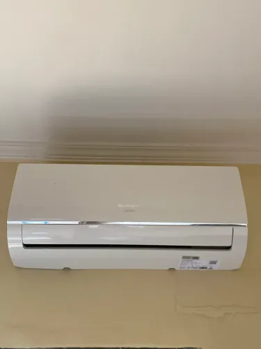 Ar-condicionado Split 9000 Btus Springer Midea Airvolution High 220v