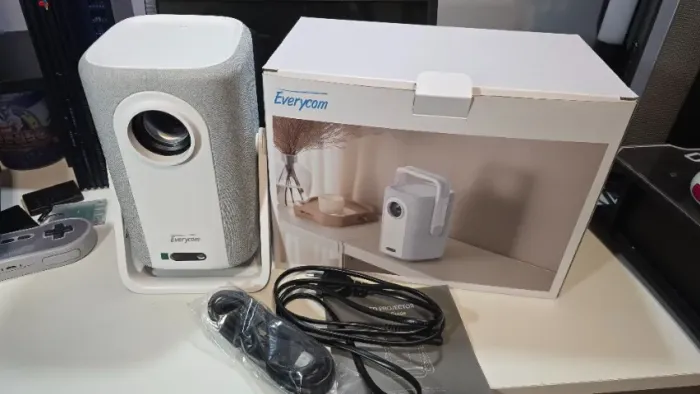 Projetor Everycom R16 full-hd nativo (1080P) completo na caixa 100%
