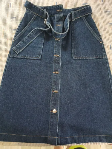 Saia jeans lavagem escura