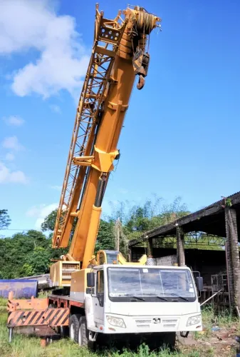 Oportunidade Guindaste XCMG QY - 130 Ton - Ano: 2011