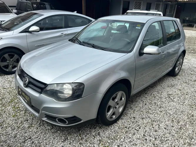 Volkswagen Golf Sportline 2.0 MI Total F. 8V Tip. 2012