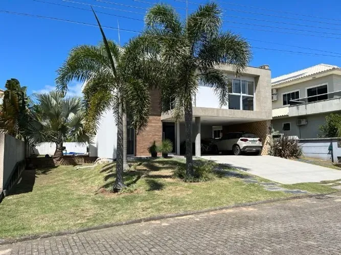 Residência de Alto Padrão em Condomínio no Centrinho do Campeche