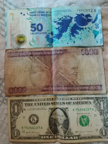 ? Lote Cédulas Antigas Raras: 5.000 Cruzeiros + Argentina [Ano] - Imperdível!