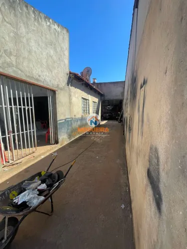 Vende-se Casa na 603 Norte