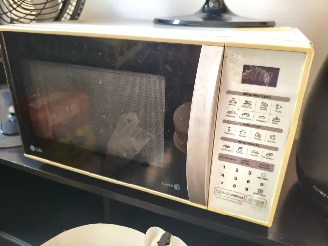Microondas LG 30L