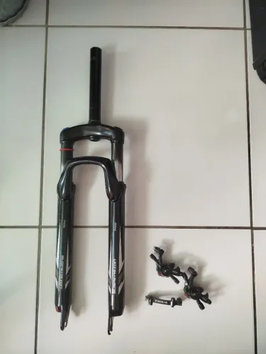 Kit suspensão, freio e suporte da frente do freio