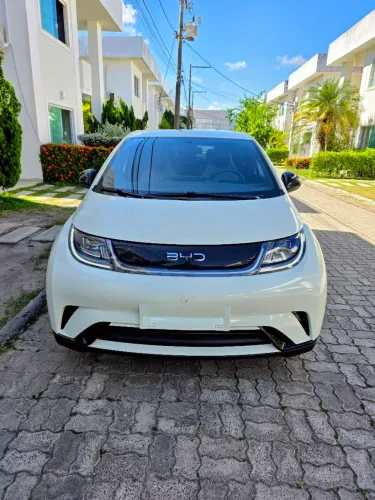 BYD Dolphin EV (Elétrico) 2026