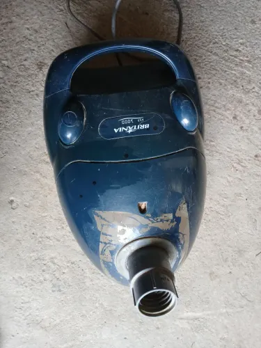 Aspirador de pó britânia 
